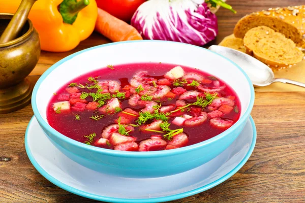 Alimentos Saudáveis: Sopa com Beterraba, Tomate e Legumes — Fotografia de Stock