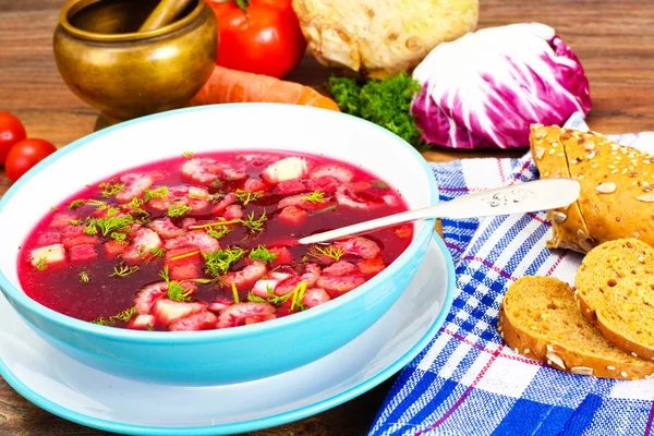 Alimentos Saudáveis: Sopa com Beterraba, Tomate e Legumes — Fotografia de Stock