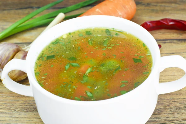 Sopa de verduras, Bouillon de dieta de pollo — Foto de Stock