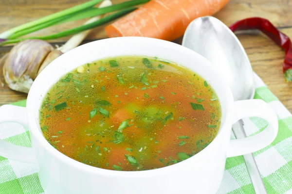 Sopa de verduras, Bouillon de dieta de pollo — Foto de Stock