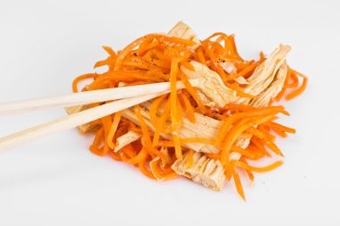 Kore havuç ile kuşkonmaz ve soya fasulyesi. Asya Mutfağı