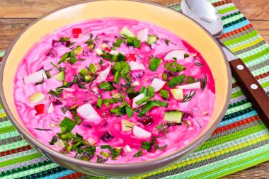 Soğuk pancar çorbası Friedge