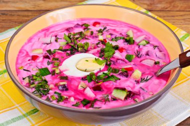 Soğuk pancar çorbası Friedge