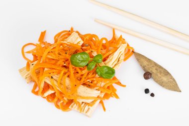 Kore havuç ile kuşkonmaz ve soya fasulyesi. Asya Mutfağı