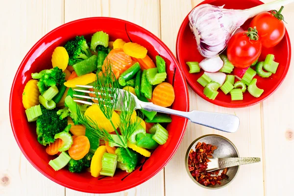 Légumes cuits à la vapeur Pommes de terre, Carottes, Chou-fleur, Brocoli — Photo