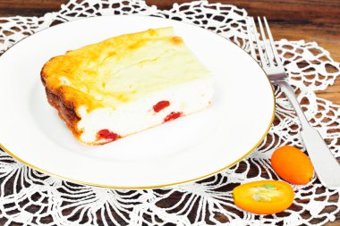 Lezzetli peynir güveç pişmiş