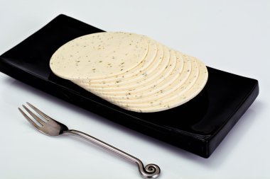 Peynir lor otlar ile