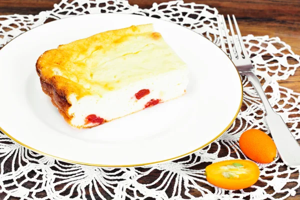 Lezzetli peynir güveç pişmiş