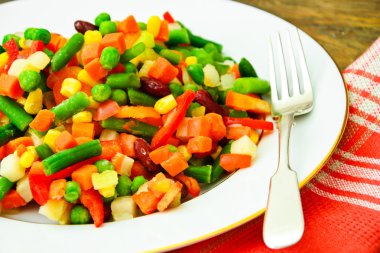 Sebze Meksika karışımı. Domates, fasulye, kereviz, yeşil B