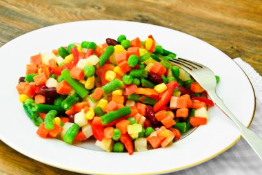 Sebze Meksika karışımı. Domates, fasulye, kereviz, yeşil B