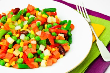 Sebze Meksika karışımı. Domates, fasulye, kereviz, yeşil B