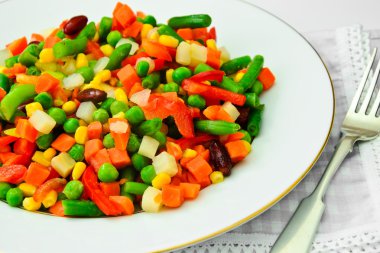 Sebze Meksika karışımı. Domates, fasulye, kereviz, yeşil B
