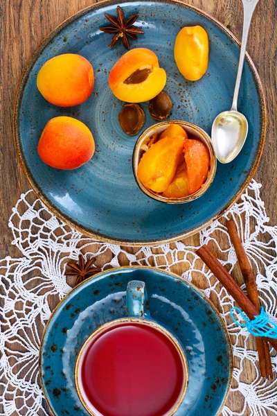 Hibiscus Tea c Jam from Apricots — Stock Photo, Image