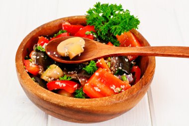 Kırmızı biber Patlıcan salatası