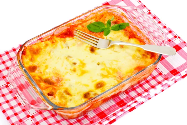 Conchas de pasta rellenas con salsa Bechamel — Foto de Stock