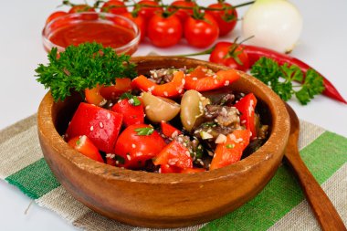 Kırmızı biber Patlıcan salatası