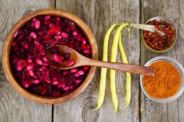 Salata fasulye ham kurulları ile