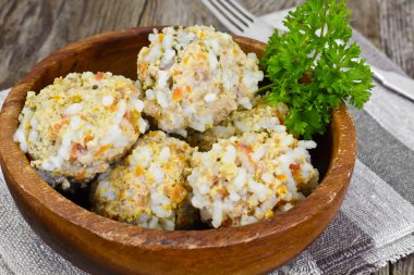 Köfte et ve pilav ile