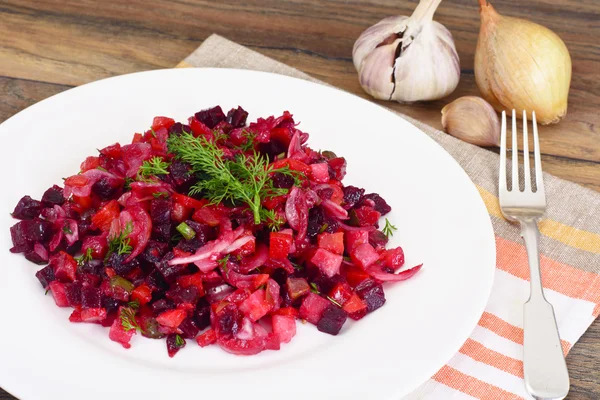 Sehat dan Diet Food: Salad with Beets, Onions, Carrots Vinaig — Stok Foto