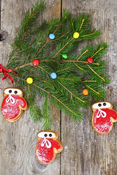 Fondo de Navidad y Año Nuevo con Árbol y Pan de jengibre — Foto de Stock