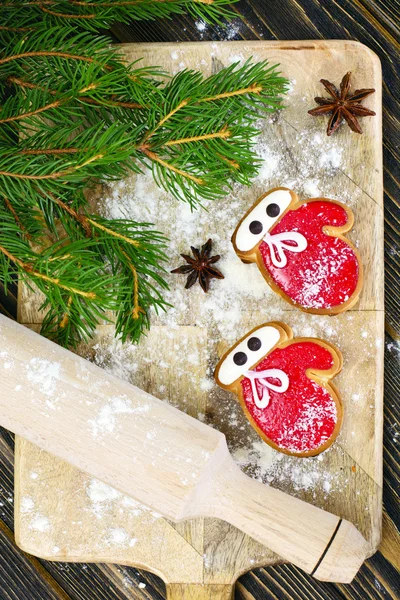 Fondo de Navidad y Año Nuevo con Árbol y Pan de jengibre — Foto de Stock