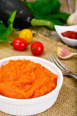 Ev yapımı kabak havyar