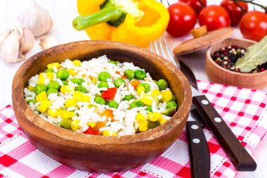 Risotto ile sebze, Mısır ve bezelye