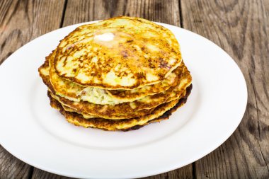 Rustik sonbahar yemek kabak gözlemesi. Vejetaryen diyetler