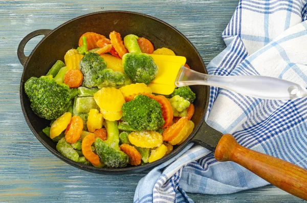 Comida Vegetariana Mezcla Verduras Frescas Congeladas Para Freír Sobre Fondo — Foto de Stock