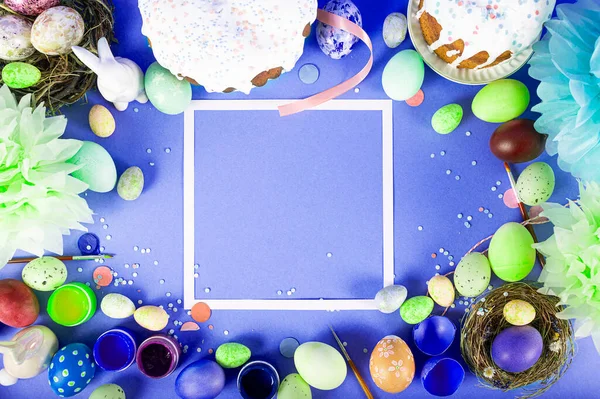 Kleurrijke Achtergrond Met Paaseieren Blauwe Achtergrond Gelukkig Pasen Concept Kan — Stockfoto