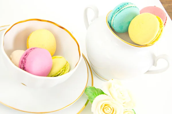 Sweet and Colourful French Macaroons — Stock Photo, Image