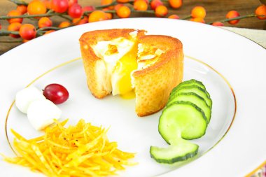 Diyet ve sağlıklı beslenme: Kahvaltı yumurta fondan baget ile