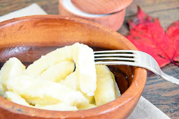 Süzme peynir köfte. Belarus ve Ukrayna mutfağı.