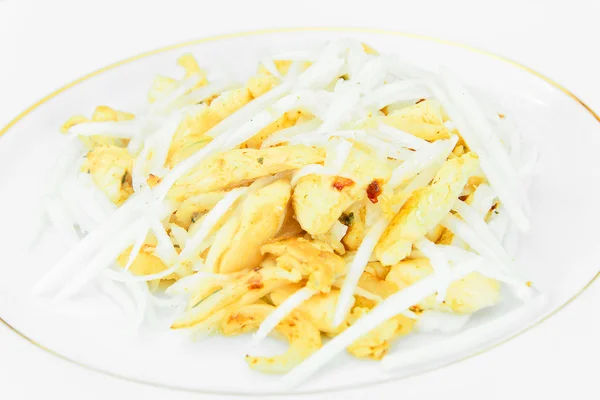 Salade diététique de Daikon et Poulet. Aliments santé . — Photo