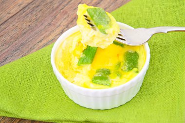 Havuç ve yeşil fasulye ile diyet omlet