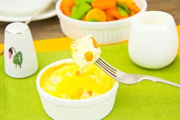 Havuç ve yeşil fasulye ile diyet omlet