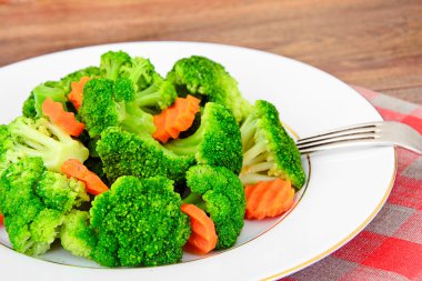 Brokoli ve havuç. Diyet Fitness beslenme