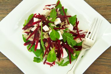 Salata ham şeker pancarı, armut, roka, kökleri, Ayçekirdeği ve c