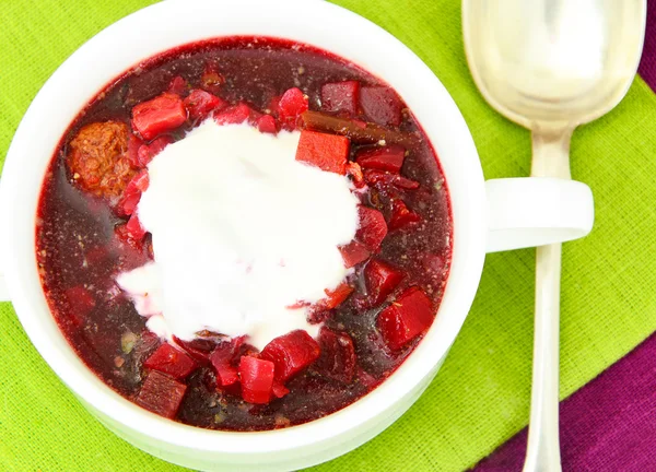 Healthy and Diet Food: Soup with Beetroot and Dumplings. — Stock Photo, Image