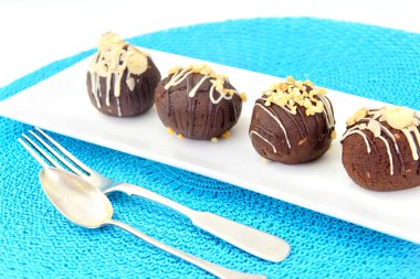 Tatlılık: Çikolatalı pasta patates.