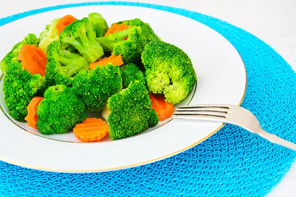 Broccoli en wortelen. Dieet Fitness voeding — Stockfoto