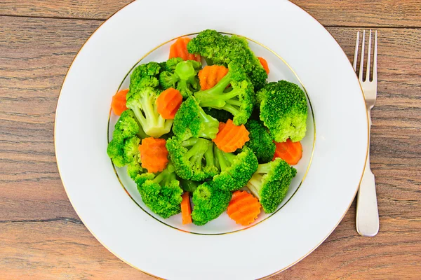 Brokkoli und Karotten. Ernährung Fitness Ernährung — Stockfoto