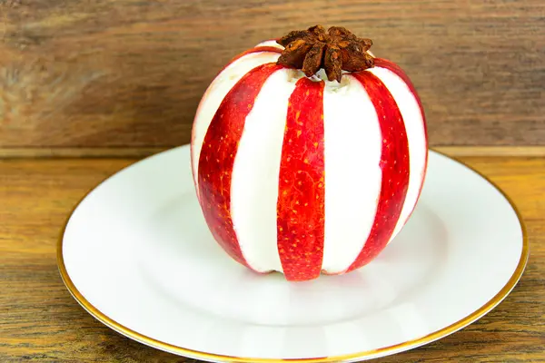 Apple Stuffed with Cream Cheese Dietary Food. Brunch. — Stock Photo, Image