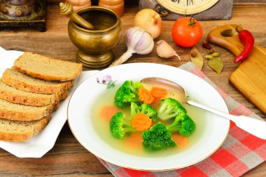 Brokoli ve havuç çorbası. Diyet Fitness beslenme