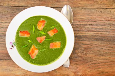 Somon püre ıspanak çorbası