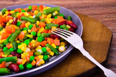 Sebze Meksika karışımı. Domates, fasulye, kereviz, yeşil B
