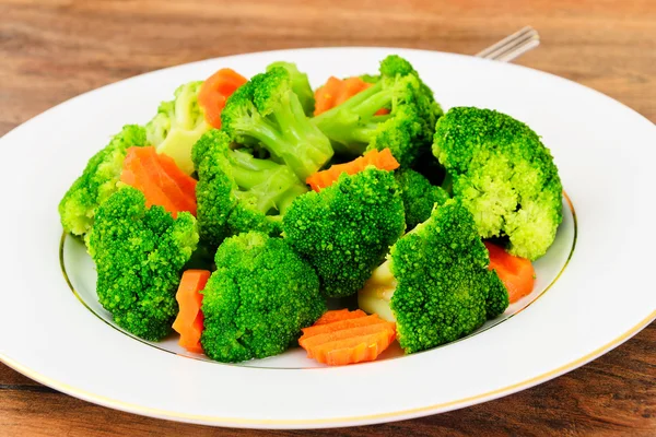 Brócolos e Cenouras. Alimentação Fitness Nutrição . — Fotografia de Stock