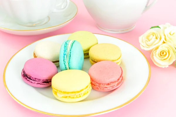 Sweet and Colourful French Macaroons — Stock Photo, Image