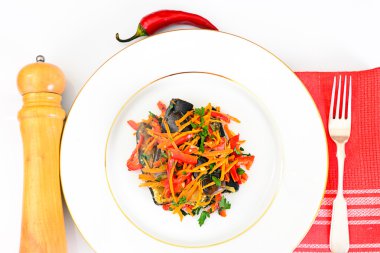 Diyet ve sağlıklı gıda:, patlıcanlı salata havuç