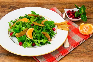 Salata karışımı Batavi, Frise, Radicchio, hindiba, kızılcık